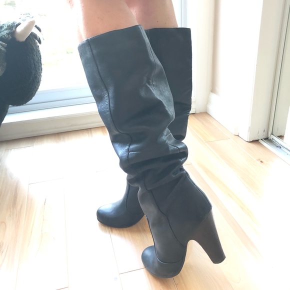 designer leather boots (slouchy) - Picture 5 of 12